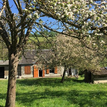 La Petite Maison O Bord De L'Eau Bernieres-le-Patry Екстериор снимка